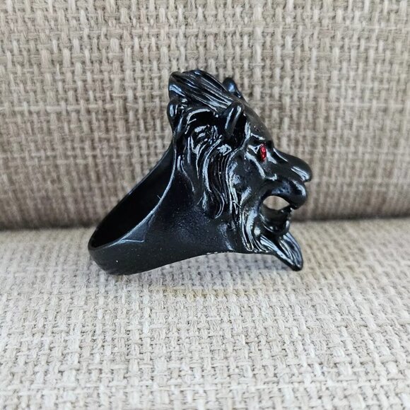 Lion Face Ring Black Tone Metal Fashion Jewelry Red Eyes Unisex Ring Size 9 - Picture 4 of 12
